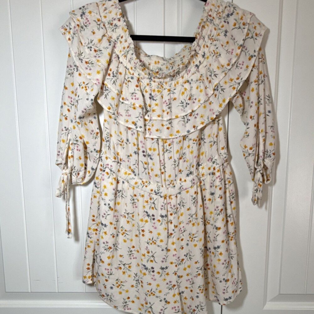 American Eagle Outfitters Cream Floral Off Shoulder Smocked Puff Sleeve Romper S